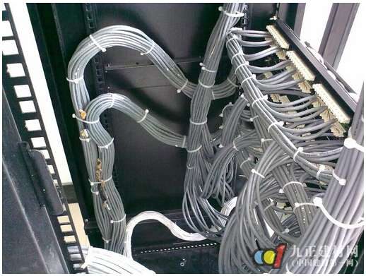3d效果图鸟瞰图光储充超充站变电站充电桩车棚景观